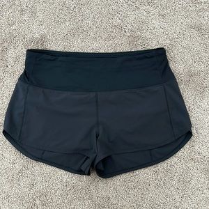 Lululemon Speed Up Mid Rise 4” Size 10 Like New